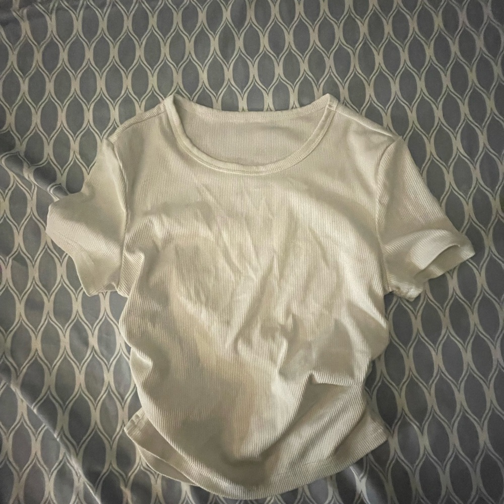 White scrunched cropped top